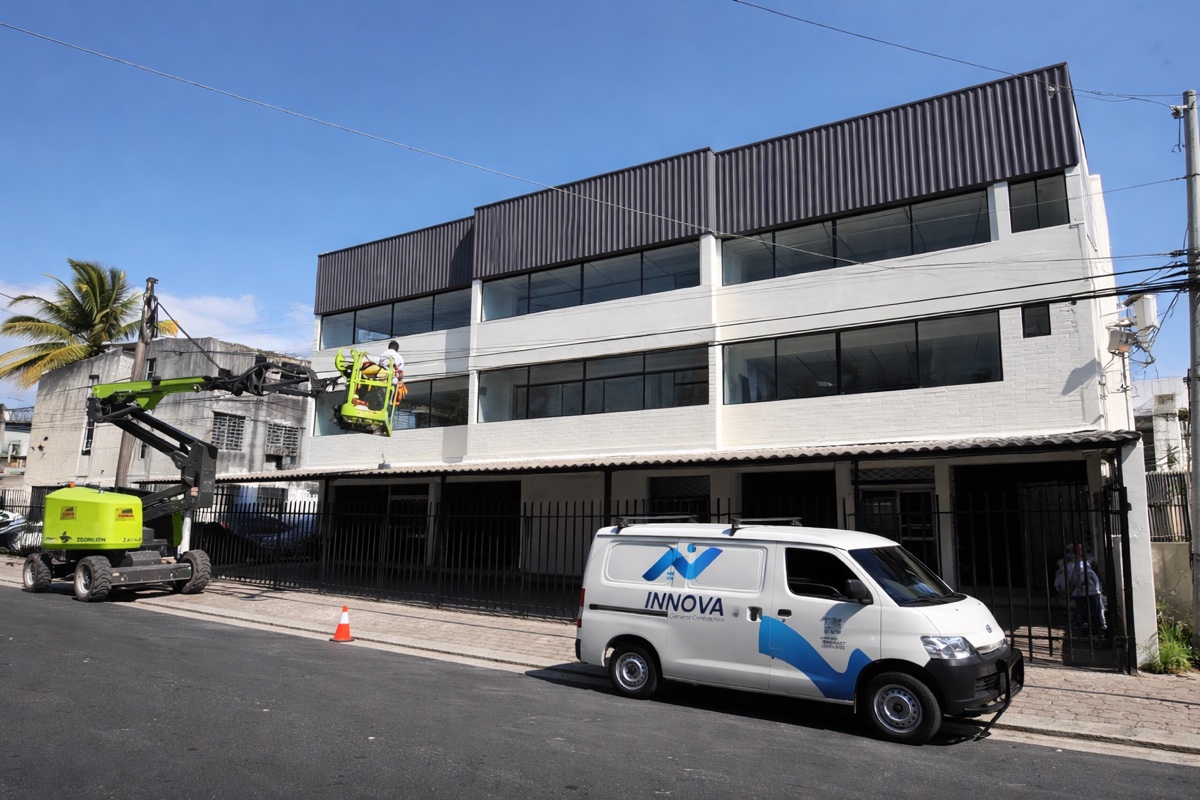 InnovaGCSV — Identidad, página web y presencia digital por NOCTURA